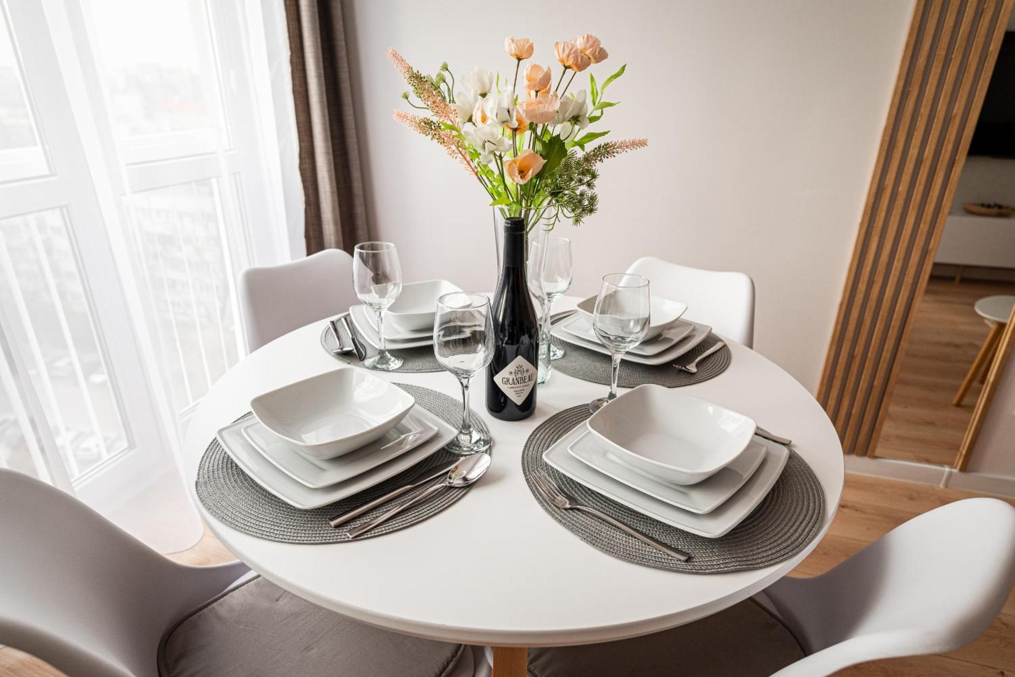 9Th Floor Wroclaw Business Apartment By Rentujemy エクステリア 写真
